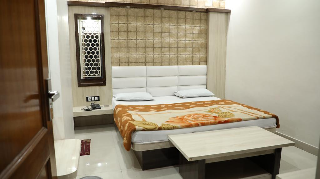 Hotel Sahil Ajmer Extérieur photo