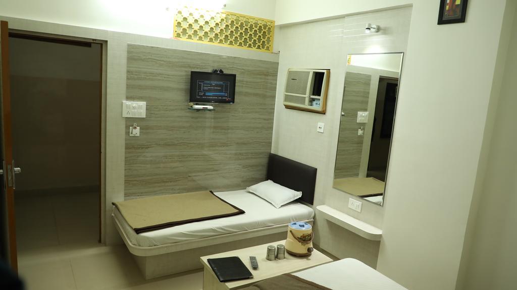 Hotel Sahil Ajmer Extérieur photo